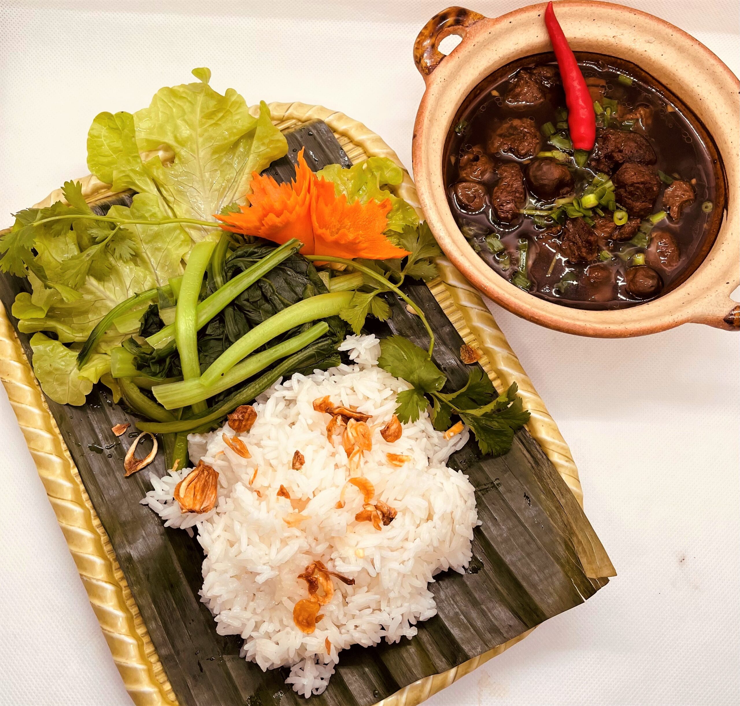 T1: Nấm rơm kho tiêu chay (GL)*