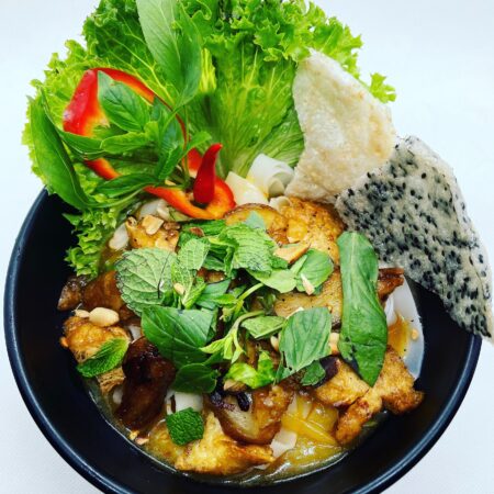 T1: Mỳ Quảng chay (SJ,ER,GL)*